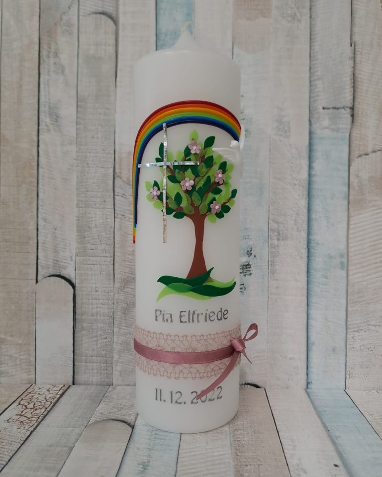 Liebevoll gestaltete Taufkerze Taufkerze