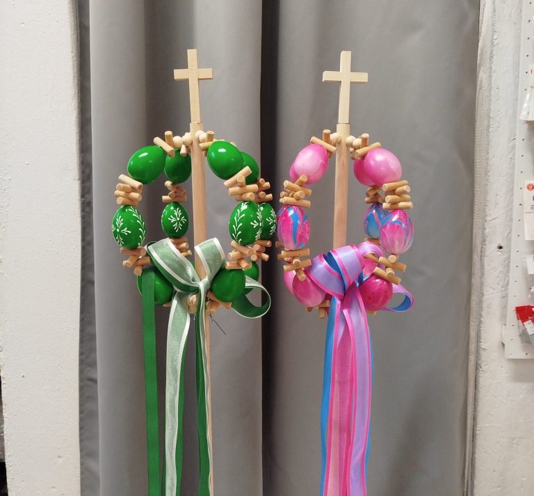 Individuell gefertigte Palmen für Palmsonntag