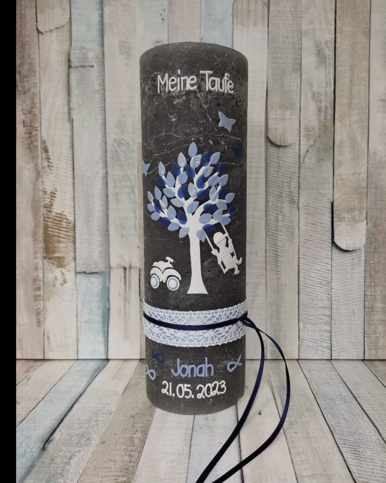 Liebevoll gestaltete Taufkerze Taufkerze